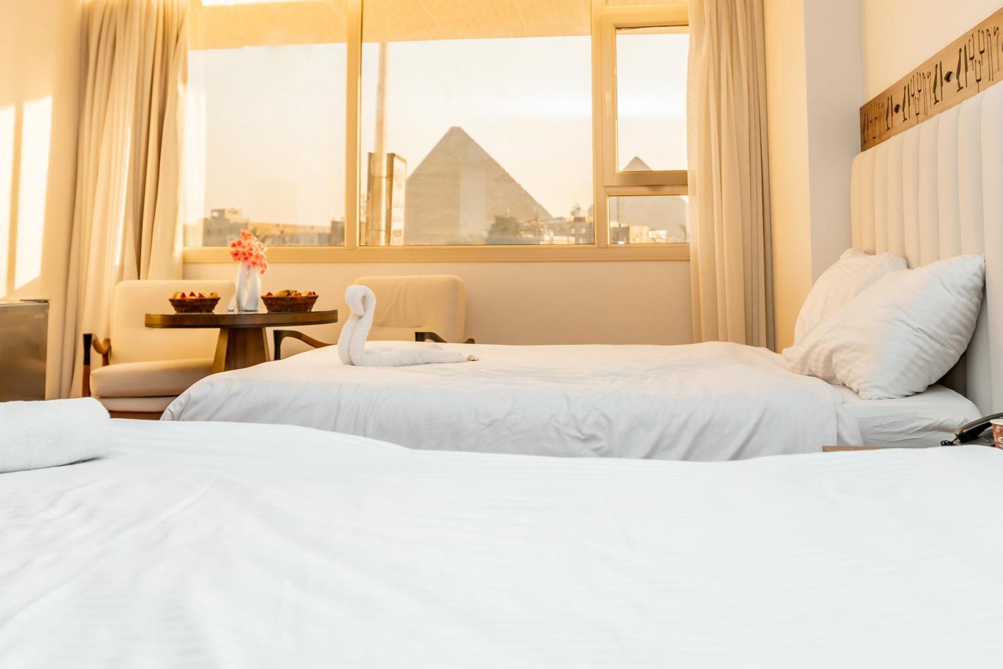 Superior Pyramids Inn Al Kawm al Akhdar Kültér fotó